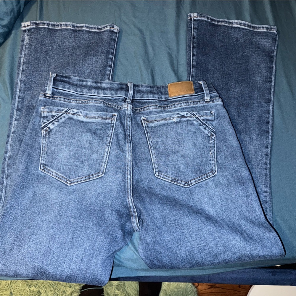 Buckle Women's Classic Indigo Boot Cut Jeans - Picture 4 of 4
